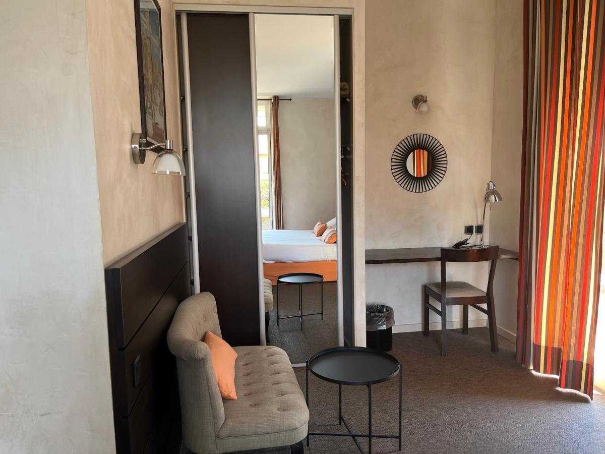 Le Synaya Hotel ซานารี-ซูร์-แมร์ ภายนอก รูปภาพ