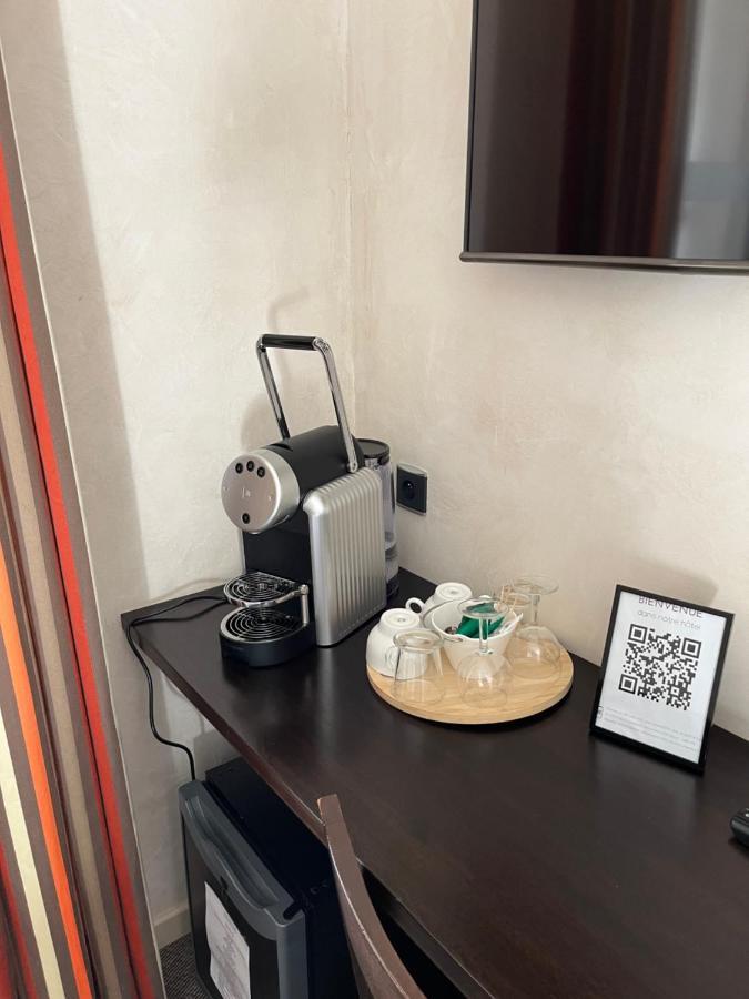 Le Synaya Hotel ซานารี-ซูร์-แมร์ ภายนอก รูปภาพ