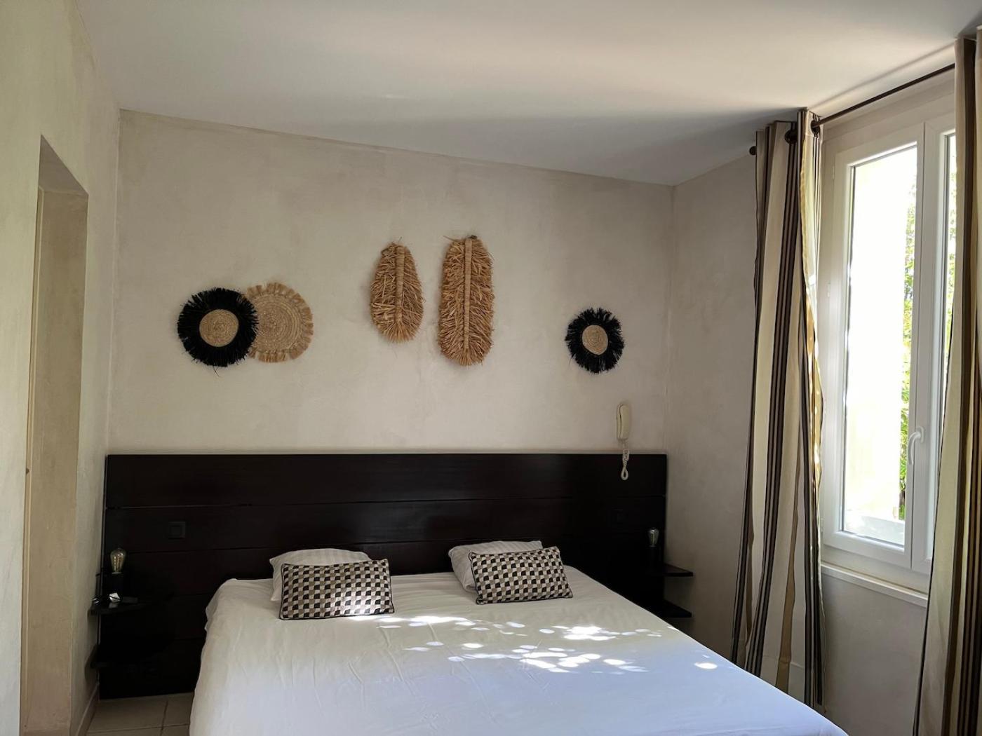 Le Synaya Hotel ซานารี-ซูร์-แมร์ ภายนอก รูปภาพ