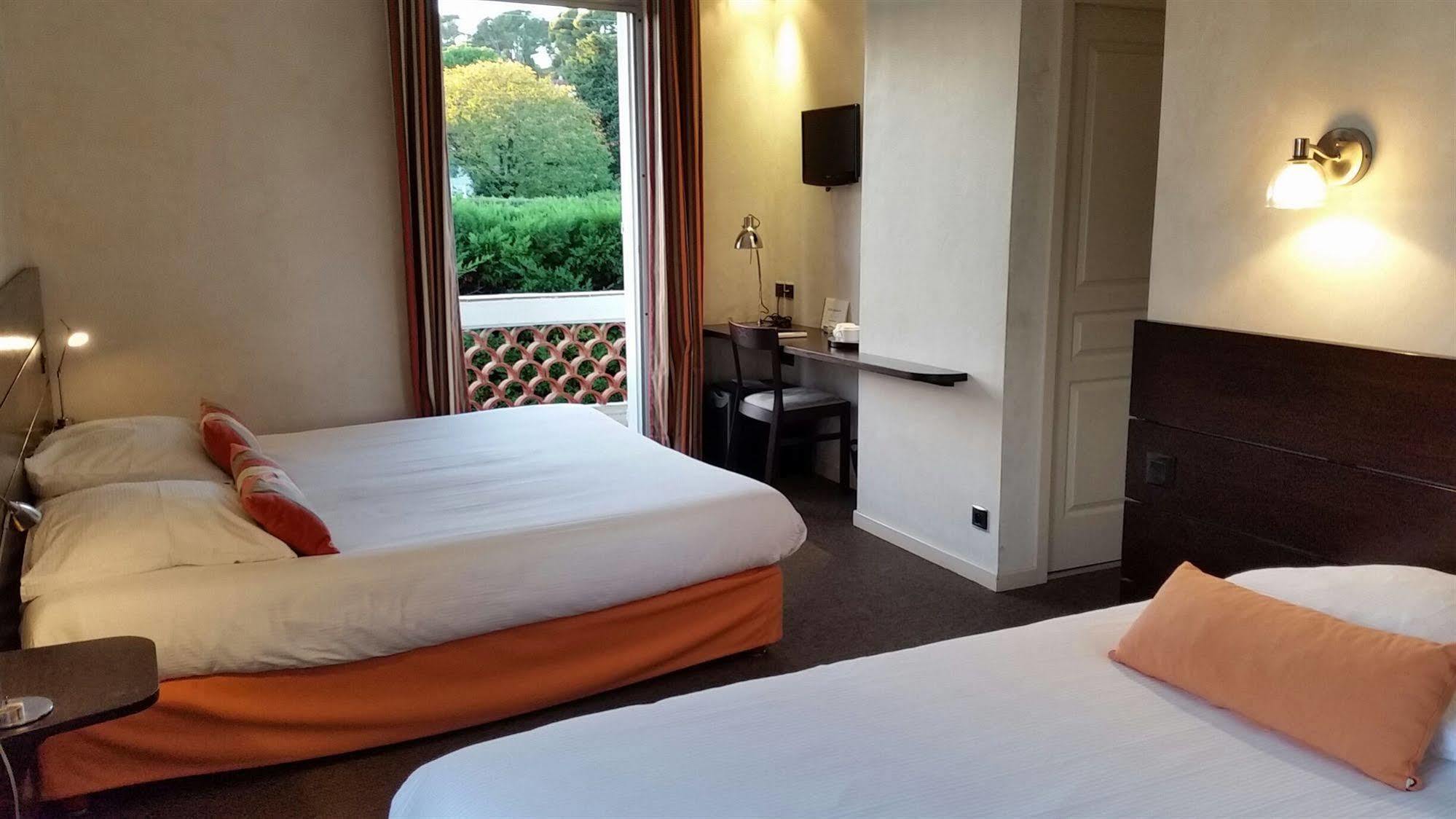 Le Synaya Hotel ซานารี-ซูร์-แมร์ ภายนอก รูปภาพ