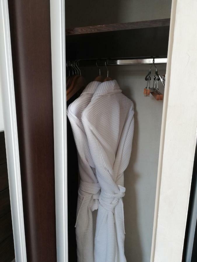 Le Synaya Hotel ซานารี-ซูร์-แมร์ ภายนอก รูปภาพ